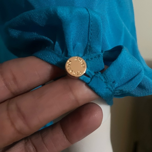 New Black Label Juicy Couture Naples silk dress. Size Medium. - Picture 6 of 8